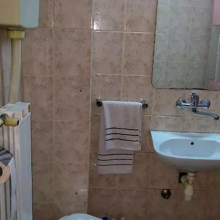公寓 Apartman Tenis